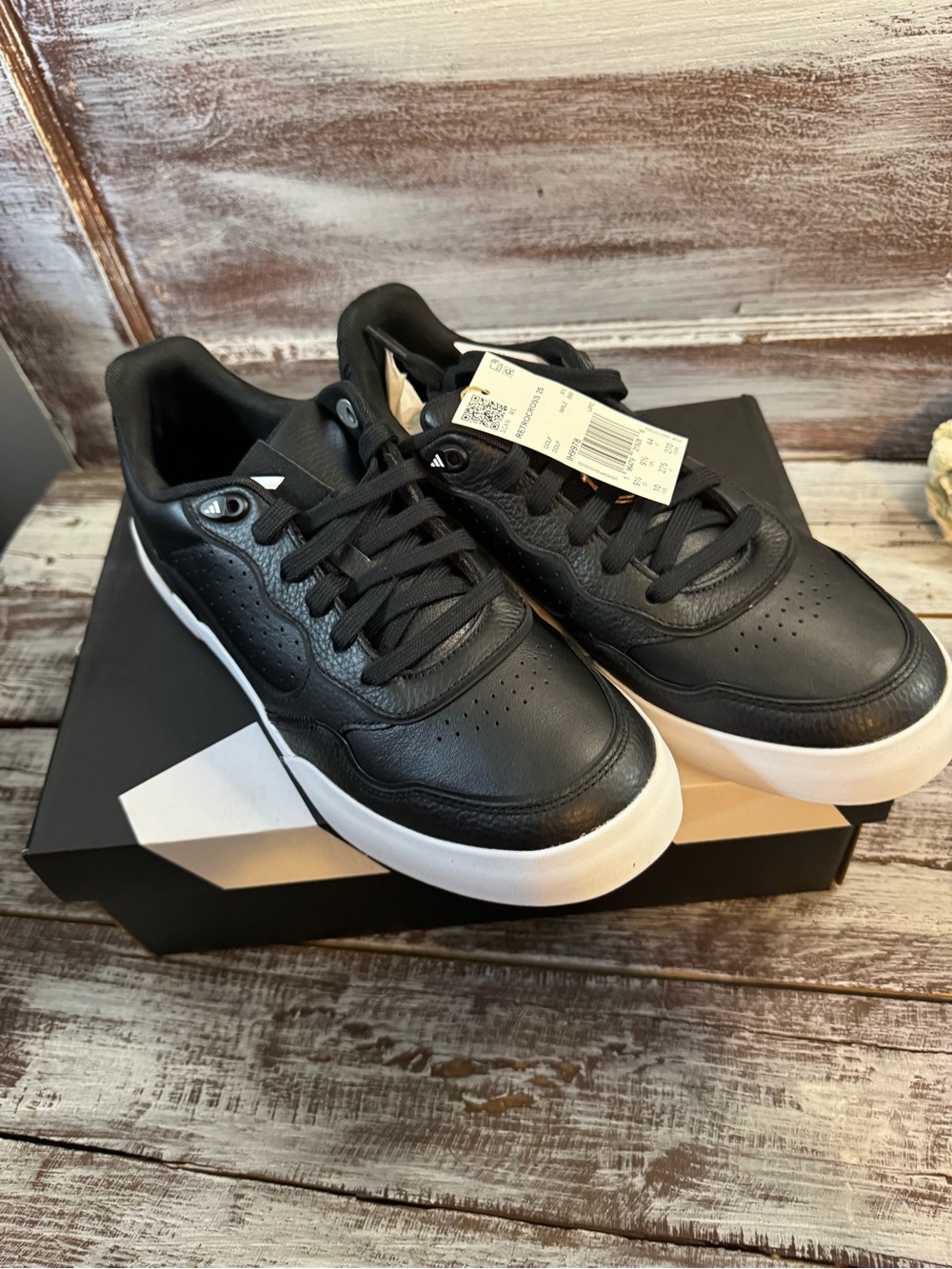 adidas Retrocross 25 Spikeless Golf Shoes